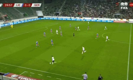 1630619317708012722.gif